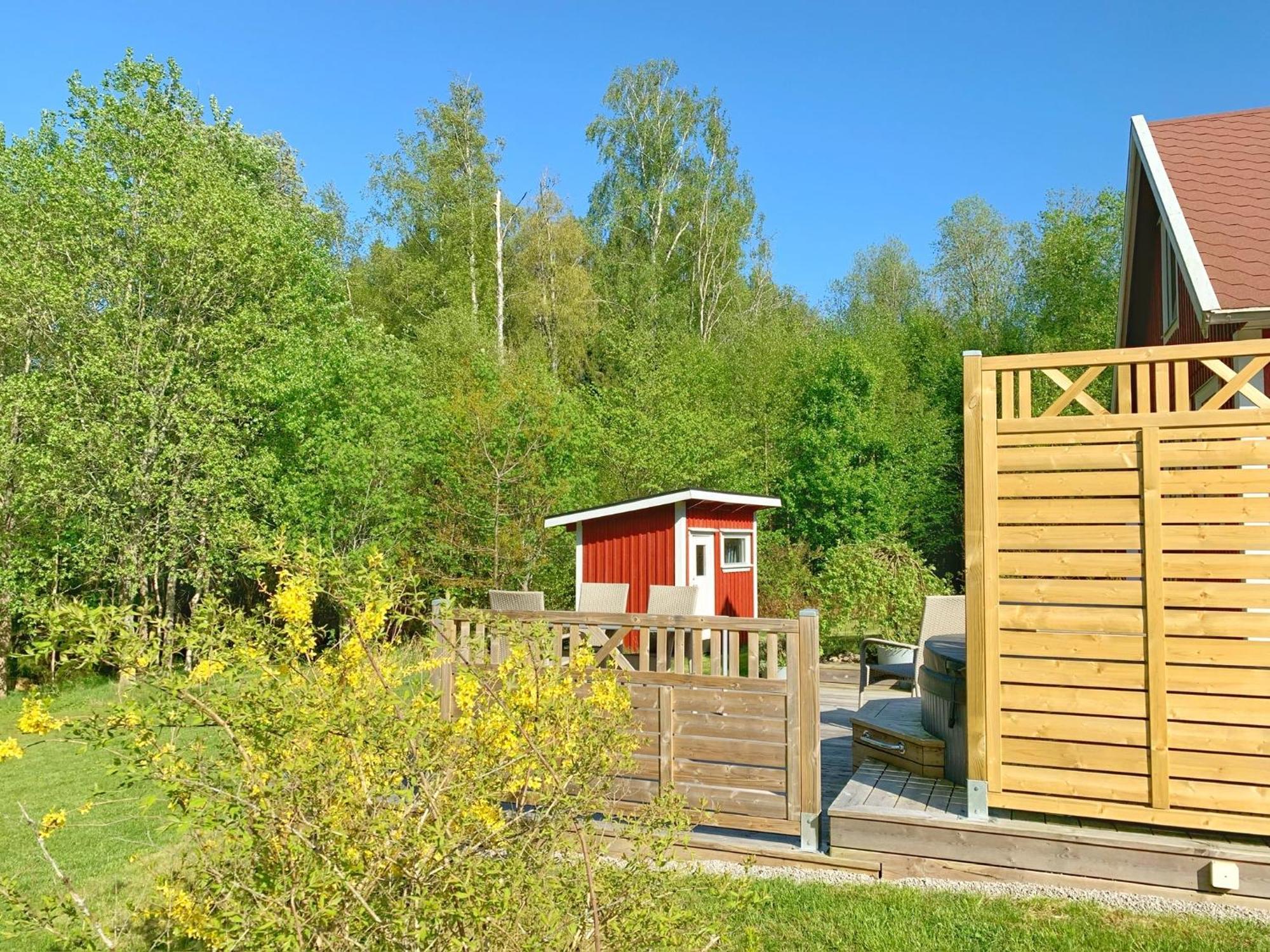 The Blomsholm Cabin - Load Your Electric Car Strömstad Dış mekan fotoğraf
